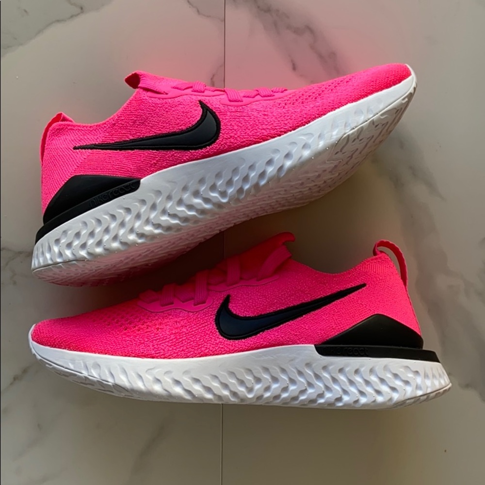 NWT Nike Epic React flyknit 2 running shoes - Picture 4 of 8